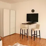 Uptown Appartements